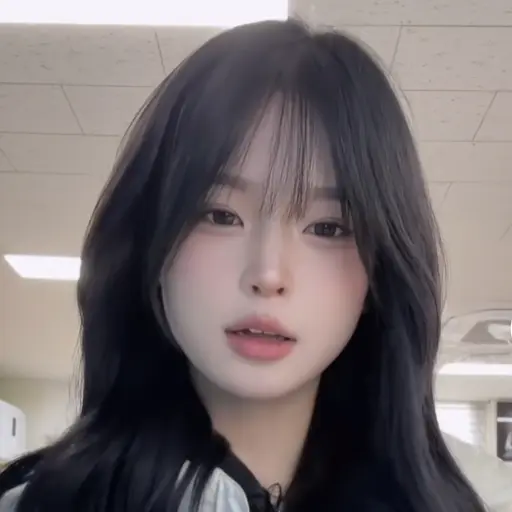 AAuu의 김예진