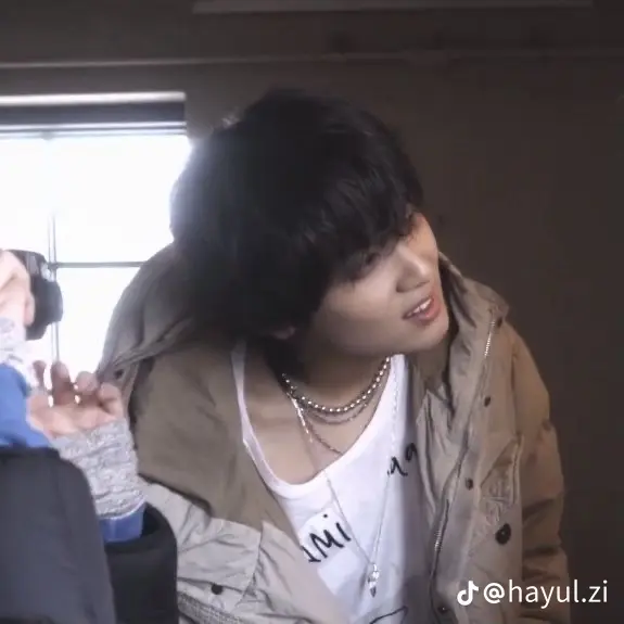LuckyWeed1349의 이동혁