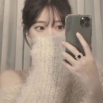 존예인 얼굴을 숨기고 다니는 나
