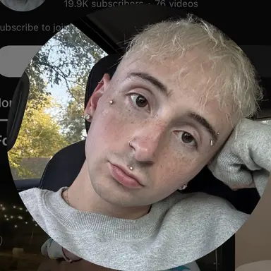 Profile image of Gus