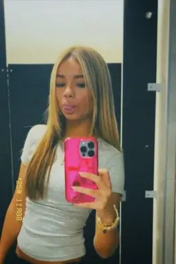 Profile image of Preslee