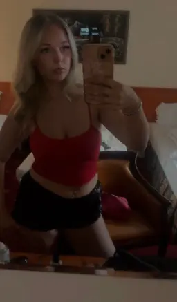 Profile image of Esmee