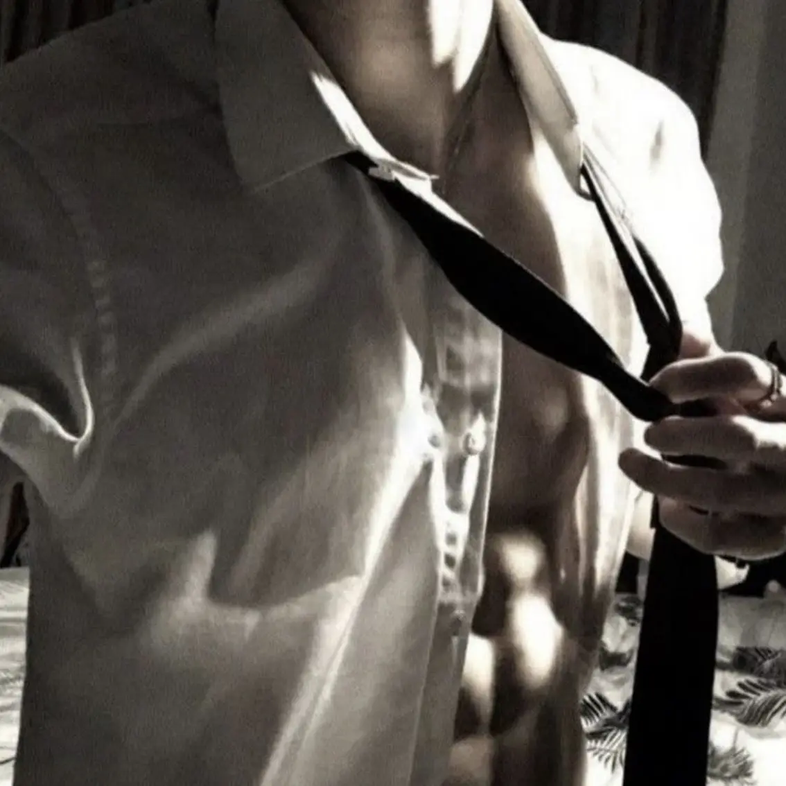 MeanComb5949의 Boss sent you a text?