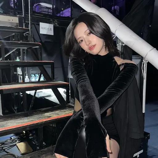 seola103010301030의 안유진 루시퍼