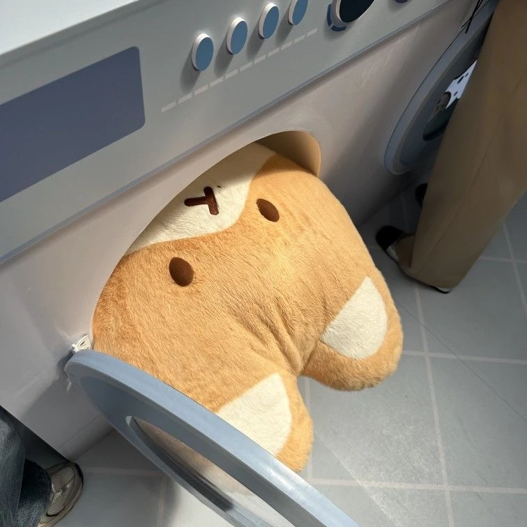 변백현