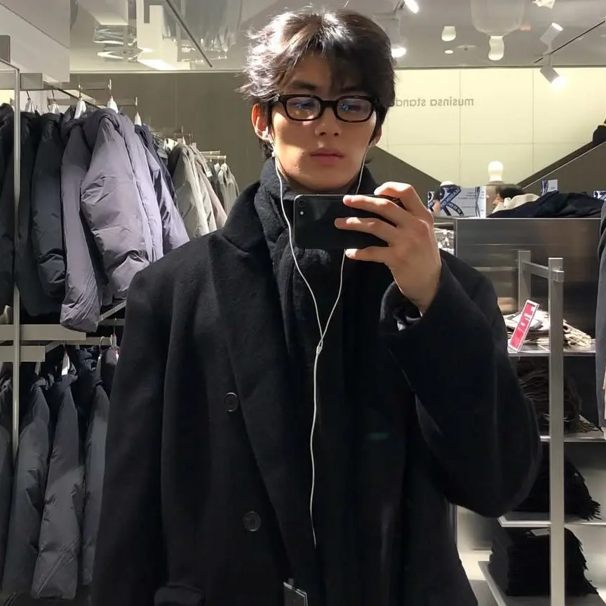 MadTea2933의 Yoon Jeong-hoon