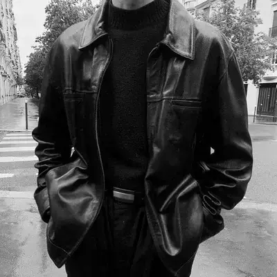 YellowNiece9434의 Elias