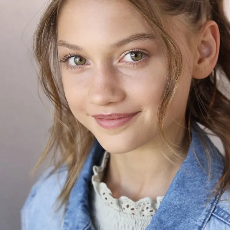 Jlej14의 Maya le Clark