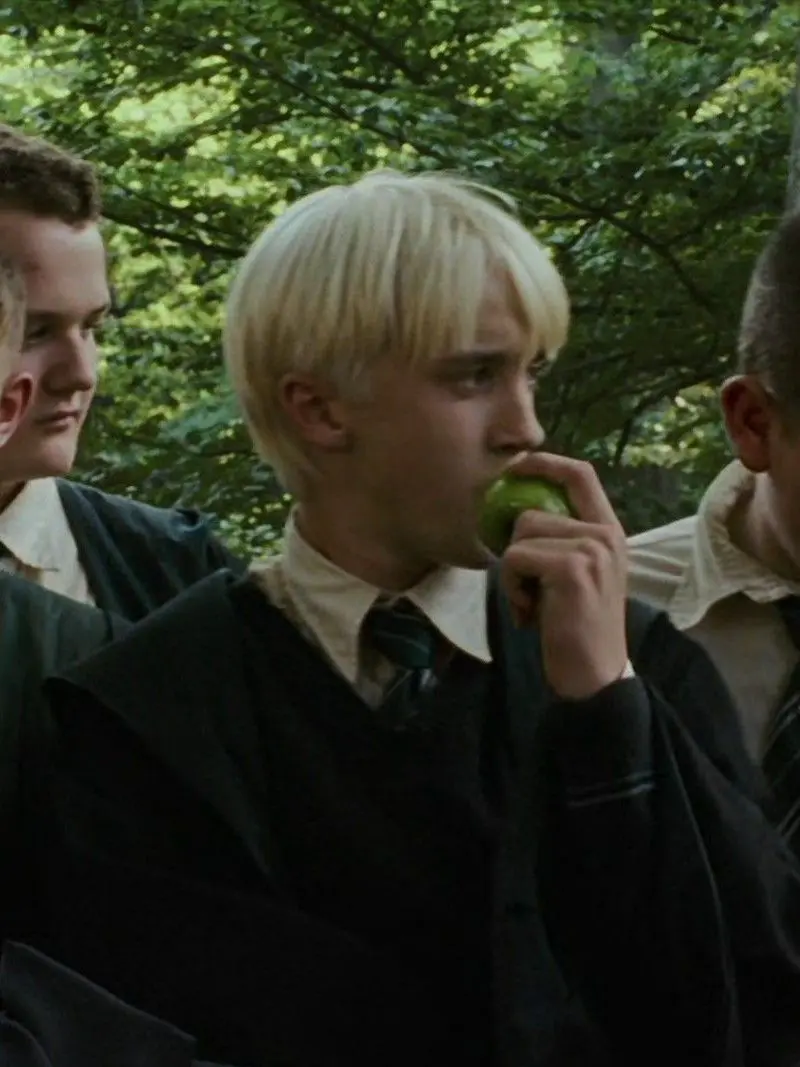 BarrenBooby9470의 Serpent's New Obsession