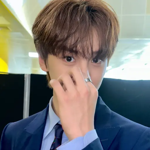 WoodyFife5674의 김규빈