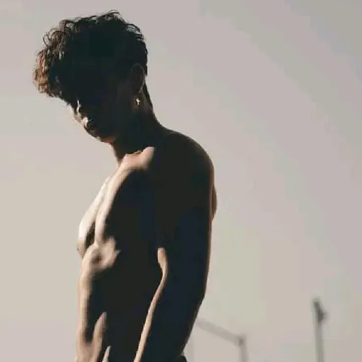 PaddedWeek9985의 Mateo Vargas