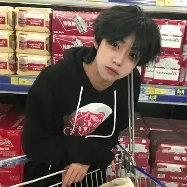 Profile image of Ren