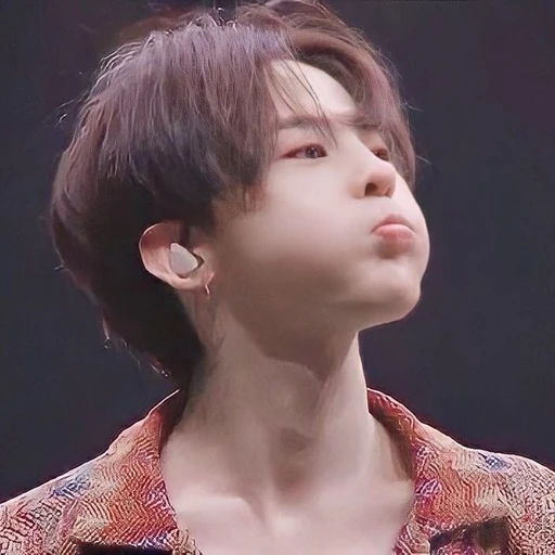 권지용