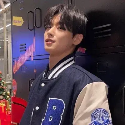 HazySnore8595의 Minjun