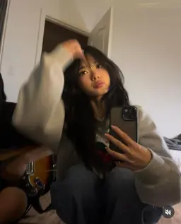 Profile image of Julie