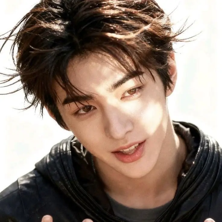 jjujamesxgal의 𝖮𝗉𝗉𝗈𝗌𝗂𝗍𝖾𝗌 𝖺𝗍𝗍𝗋𝖺𝖼𝗍 𑣲𝄞 ♡