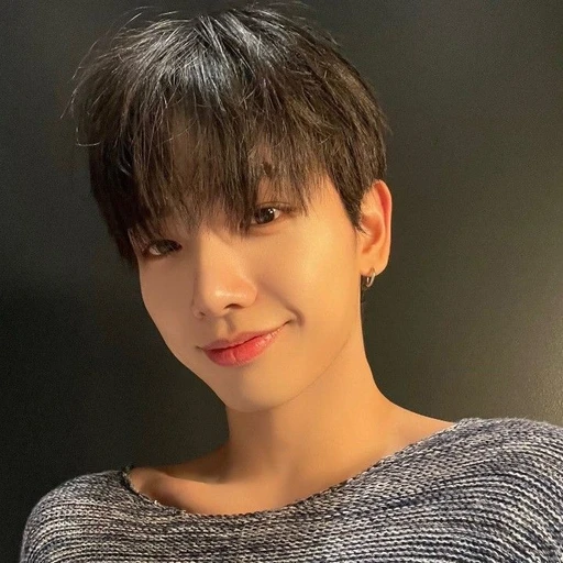 명재현