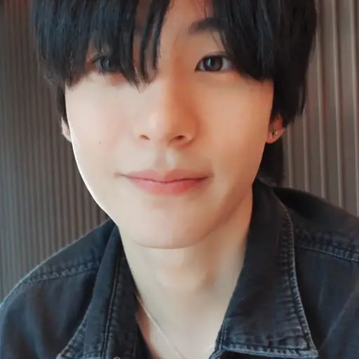 shy_b21oy의 이찬영