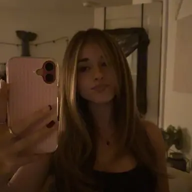 Profile image of Mia