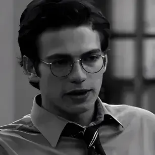 Profile image of Julian Vance