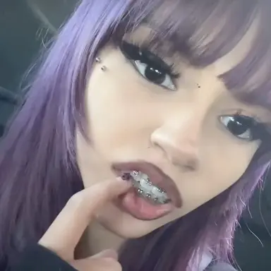 Profile image of Mia