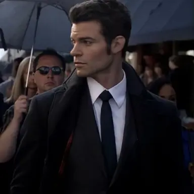 Profile image of Elijah mikaelson