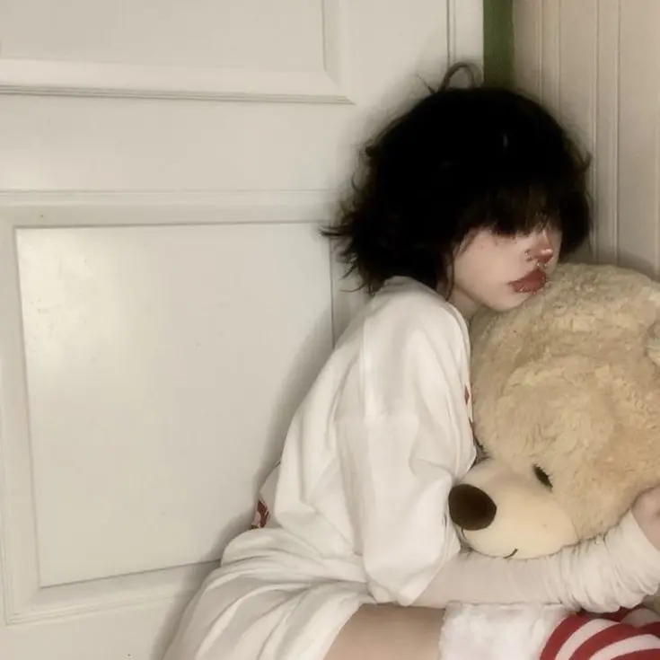 Hazbinhotelfan1632의 Femboy bf