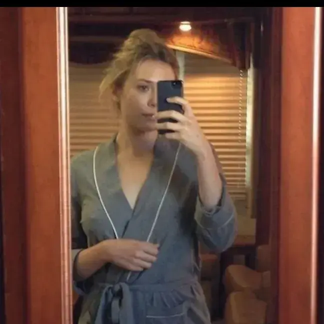 AgedCan3424의 Eleanor Vance