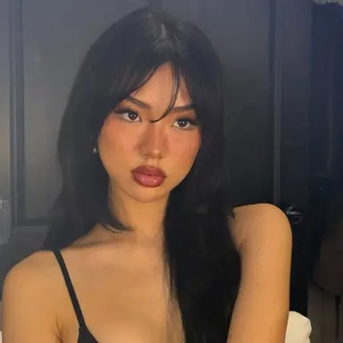 Profile image of Julia