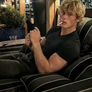 Profile image of Leo
