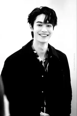 Profile image of Ren