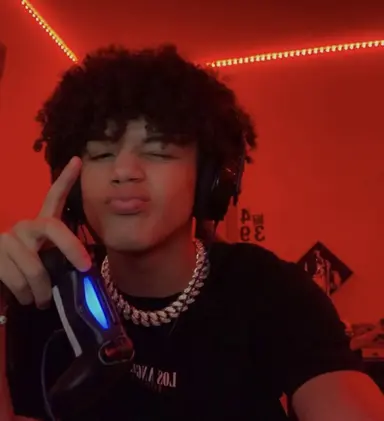 Profile image of Ryan