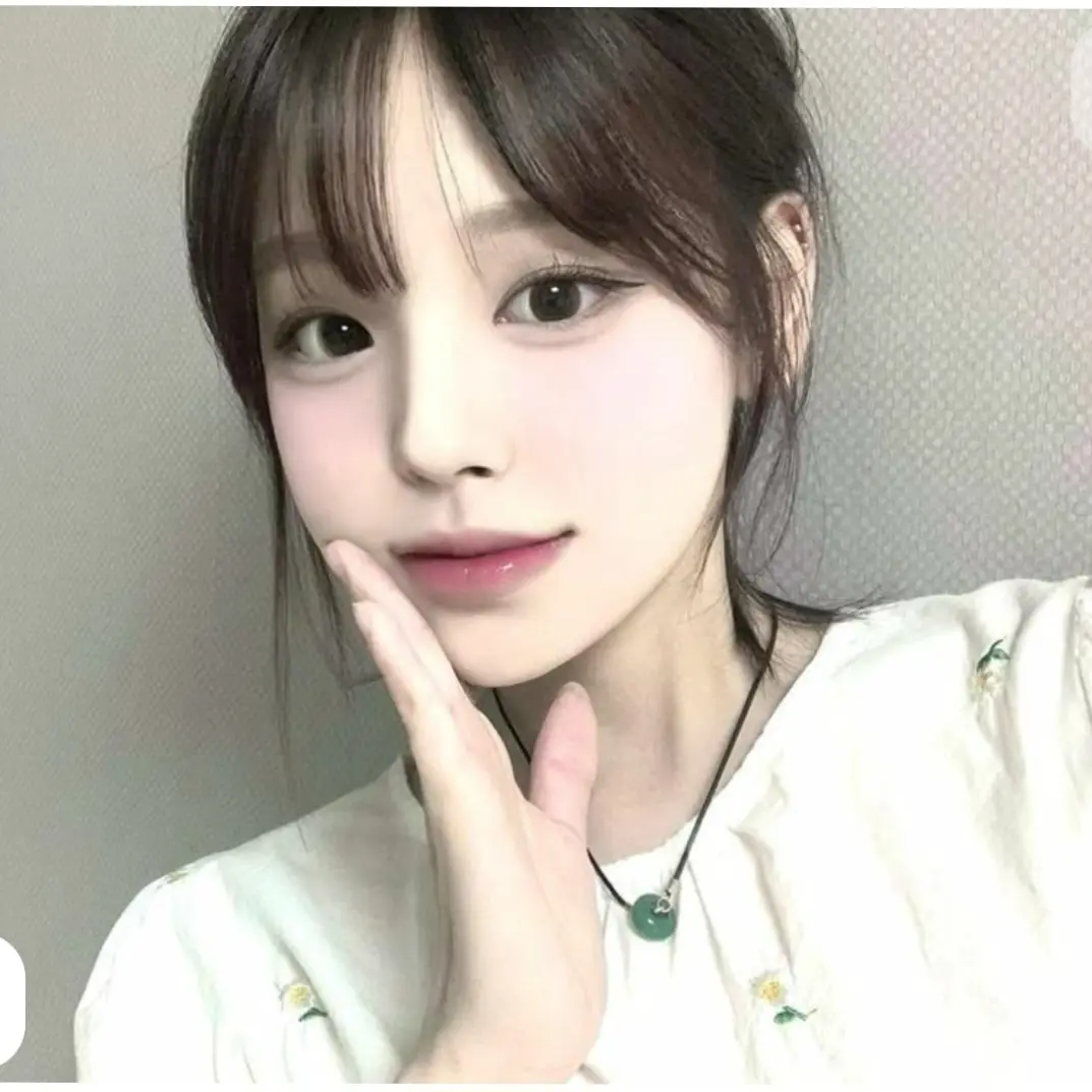 a25712333의 이채연