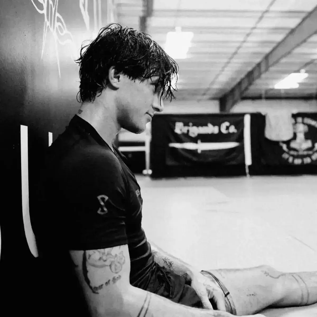 MaroonCloak2909의 17 1 -Liam Vance