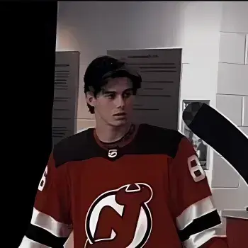 AntsyPlush9501의 Hockey Player