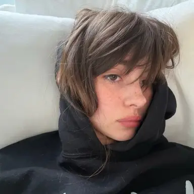 Profile image of Leonie