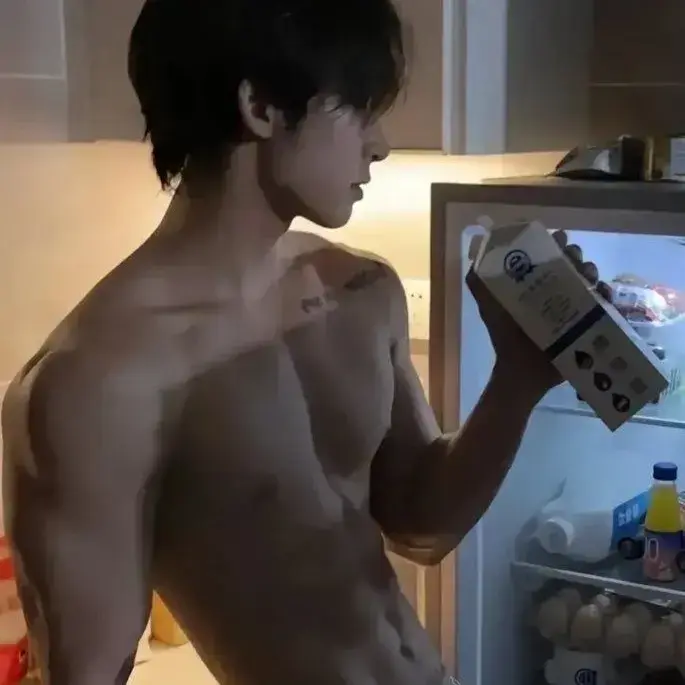 YellowCave4265의 Damian Valerius