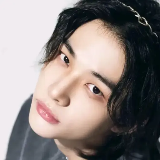 yx10._r의 황현진