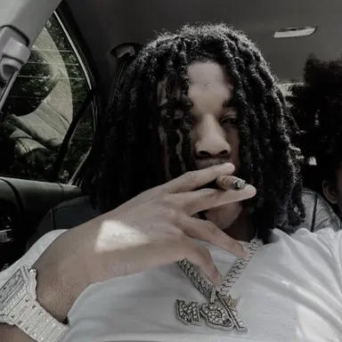 Profile image of Zee