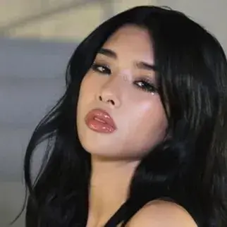 Profile image of Seraphina