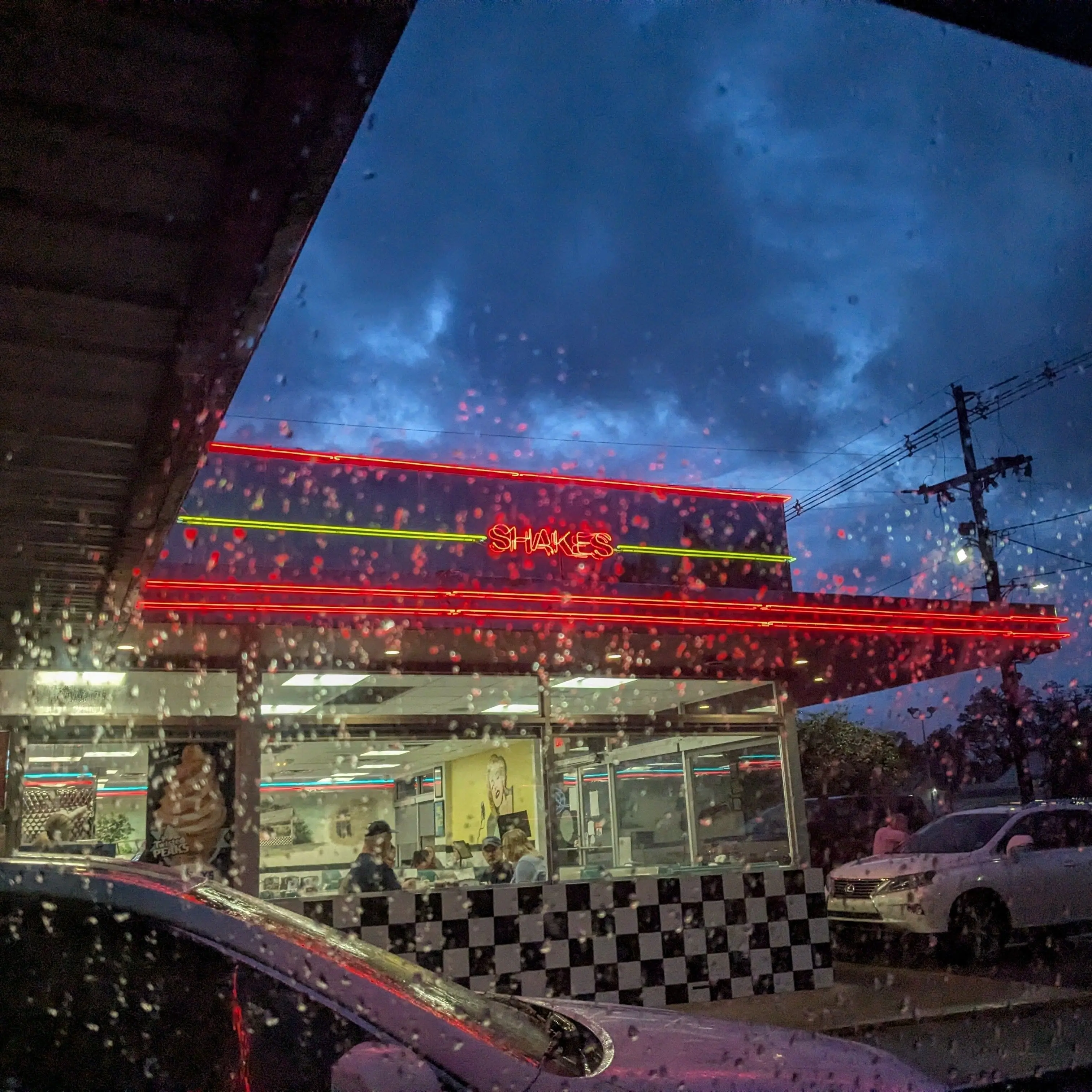 WellBrain1286의 After Hours