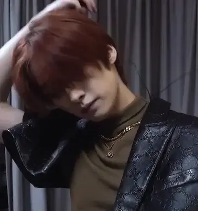 IndigoNurse8768의 Lee know - teacher