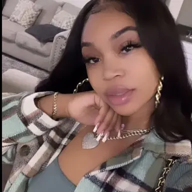 Profile image of Ms. Brown