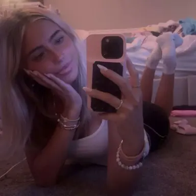 Profile image of Camryn