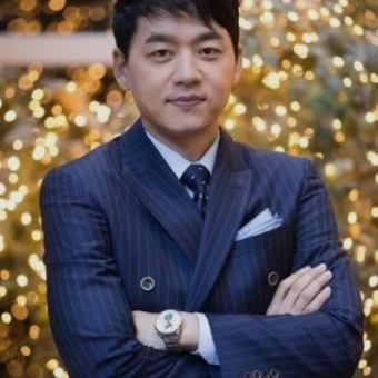 김승수