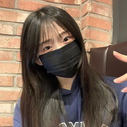 eeeezzmmmoo의 박지윤