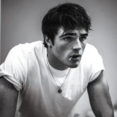 DoughyStool0282의 Liam Dawson