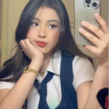 Profile image of Ella