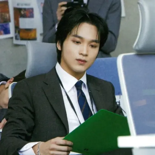 Gossipgirl..의 이동혁