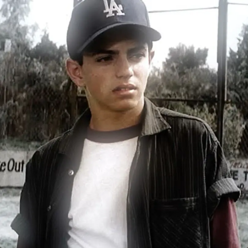 BrashTwin1763의 Benny Rodriguez